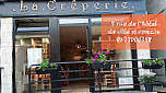 La Crêperie outside