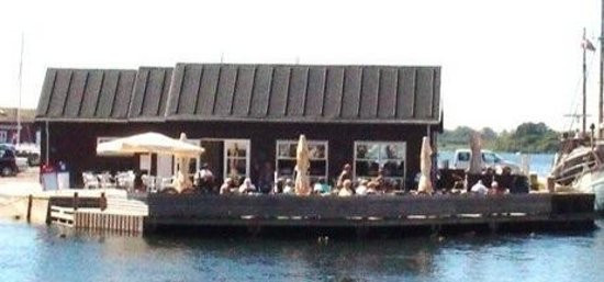 Solsikken Udenfor