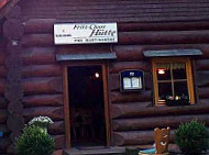 Fritz Claus Hütte outside