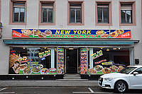 New York Doner outside