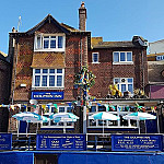 The Dolphin Inn outside