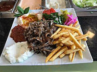 Shawarma Haus food