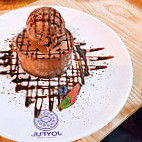 Joyful Dessert House food