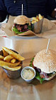 Quinta Burger food