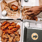 Buffalo Wild Wings Washington Township food