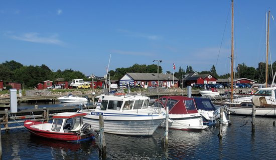Haarboelle Havne Hoeker Udenfor