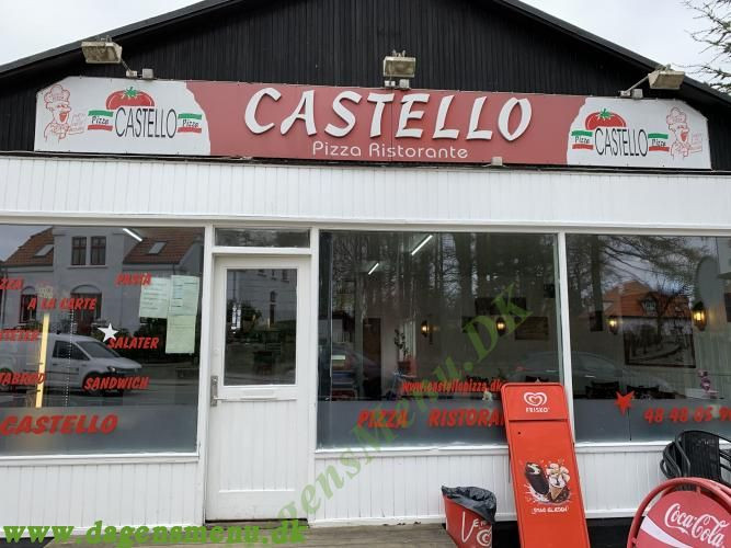 Castello Pizza Udenfor