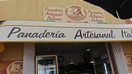 Panaderia El Conquistador inside