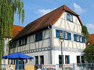 Kleines Russelsheimer Brauhaus outside