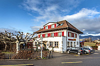 Gasthof Enge outside