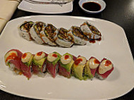 Sushi Fever food