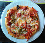 Pizzeria Primavera food