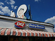 Dairy Queen (treat) outside