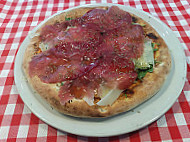 Pizzaria Per Tutti food