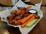 Buffalo Wild Wings food