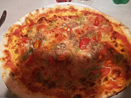 Montanea Pizzeria food