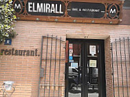 El Mirall outside