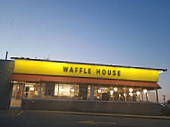 Waffle House outside