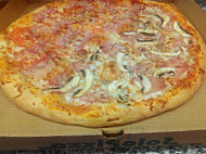 Solopizza food