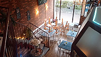 ILIOS Restaurant inside