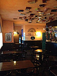 La Bodeguita Del Medio inside