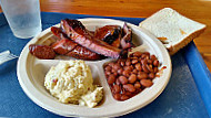 Vic's -b-que food