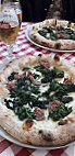 Pizza Ciro food