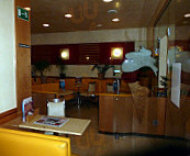 Eiscafe Venezia inside