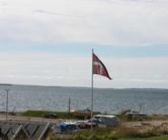 Gyldendal Havn Cafe Og Udenfor