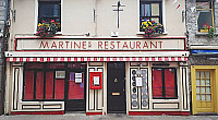 Martine's Quay Street outside