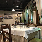 Trattoria Pizzeria La Taverna Di Milloshi Jeton food