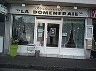 La Domeneraie outside