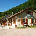 Ferme Auberge Stroberg outside