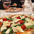 Pino -pizzeria-enoteca food