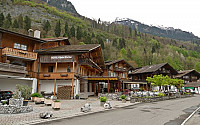 Chalet Du Lac outside