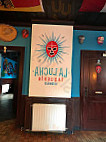 Taqueria & Cantina La Lucha food