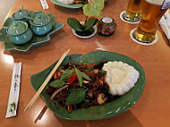 Khao Thai food