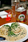 Hofbrauhaus Keller food