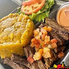 Max-tico Grill food