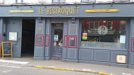 Le Bistroquet outside