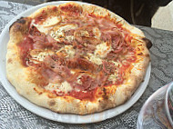 Pizza Vitti food