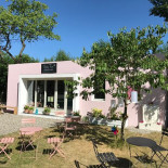 Casa Tua Divine Ice Cream Udenfor