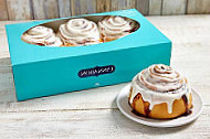 Cinnabon food