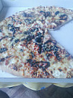 La Pizza Riv' food