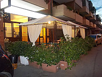 Pizzeria Al Sorchiapone outside