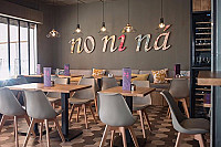 No Ni Na Tapas inside