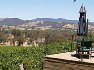 Warrenmang Vineyard outside