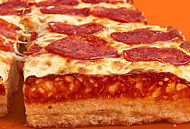 Little Caesars Pizza food