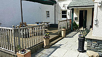 The Salutation Inn outside