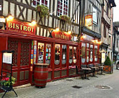 Le Bistrot de Bernay outside